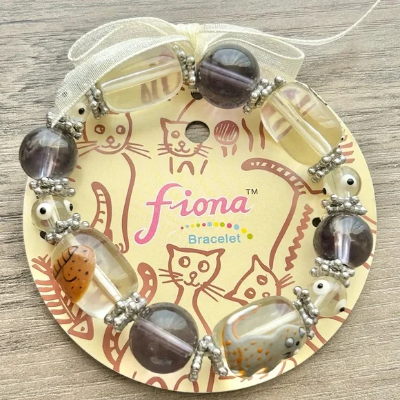 NWT Fiona Cat Beaded Bracelet Whimsical Stretch Art Jewelry - Picture 10 of 10